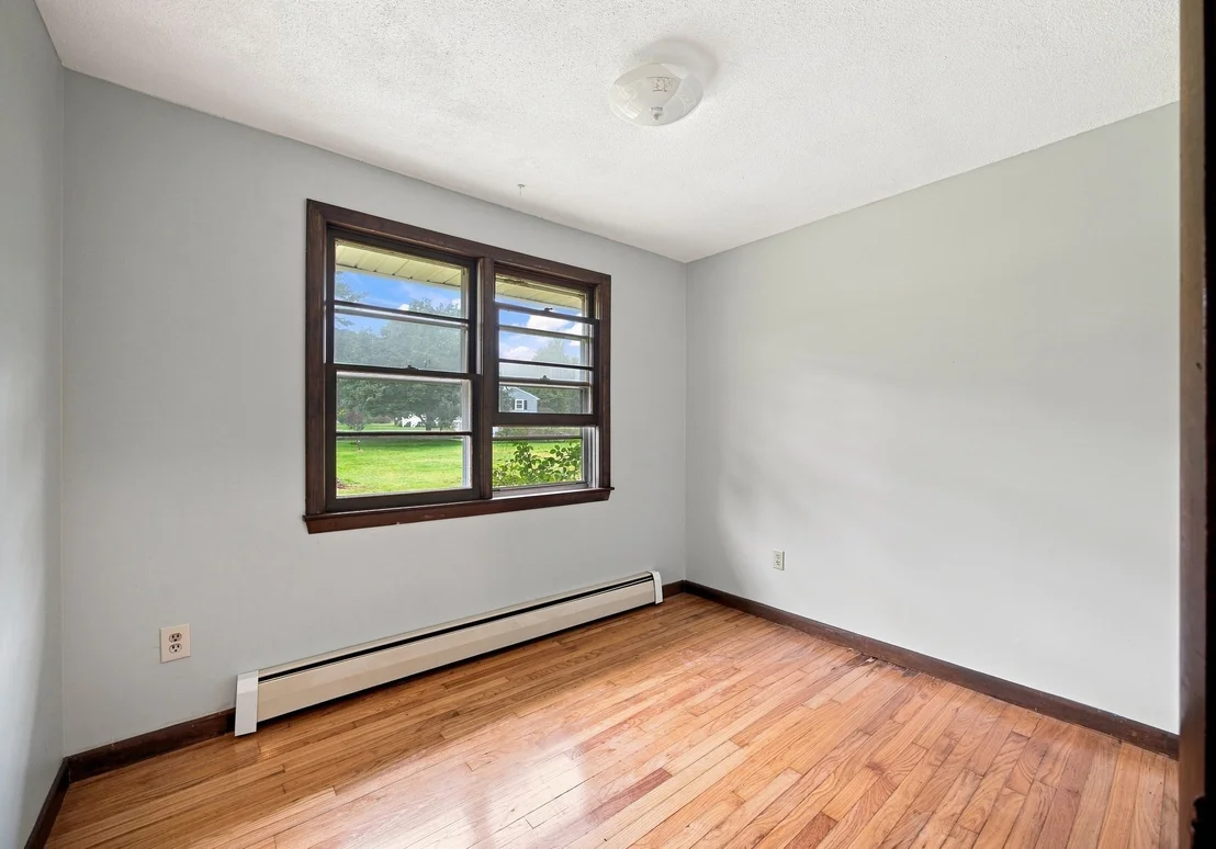 Photo of 460 Shaker Rd