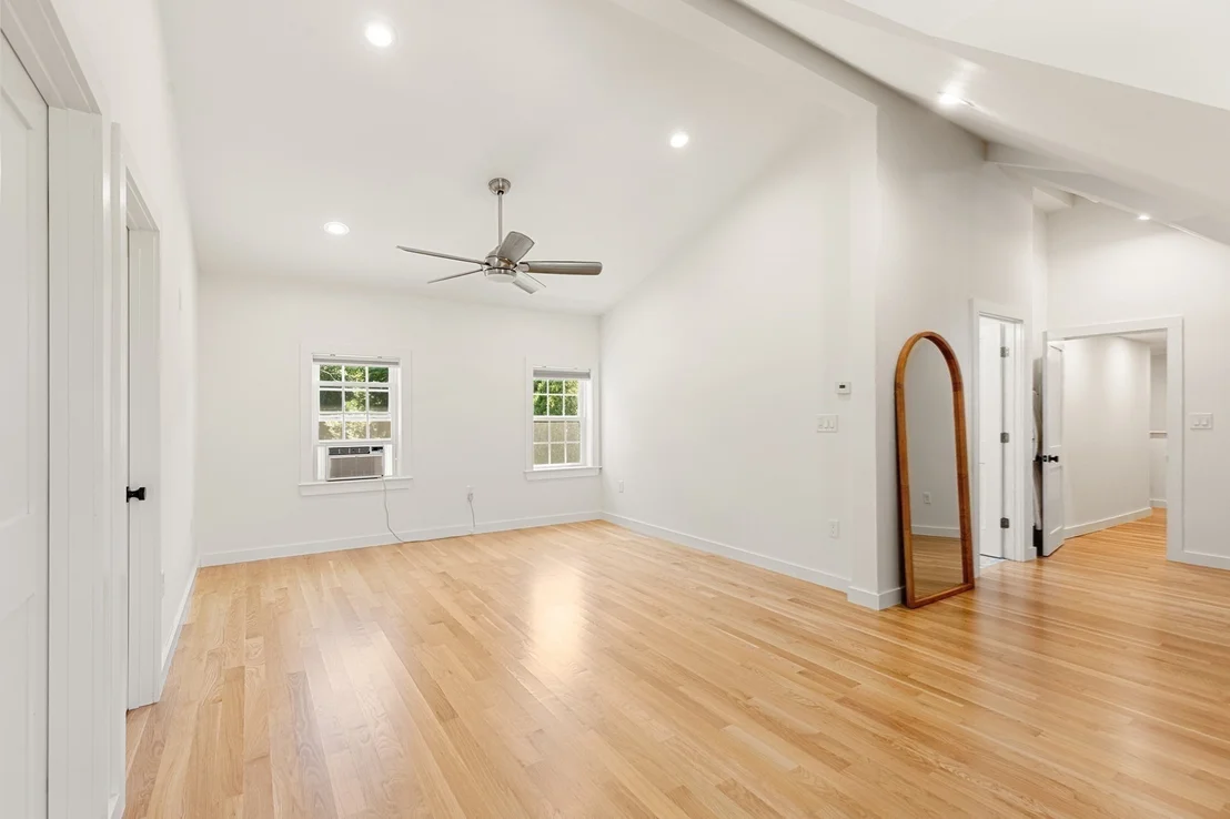Photo of 67 Maple St