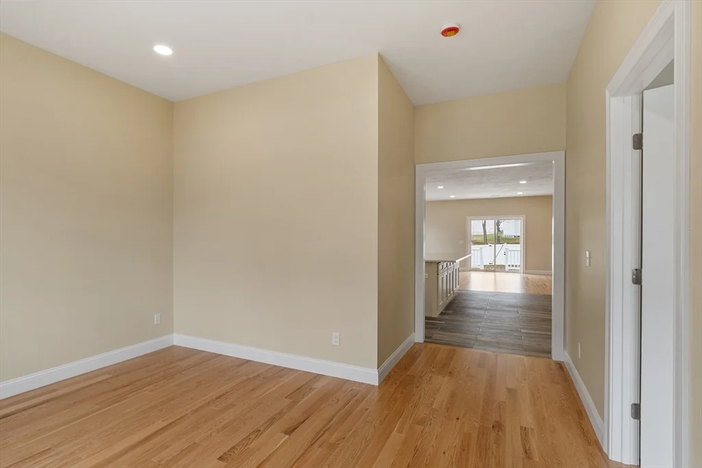 Photo of 23 Leslie Rd