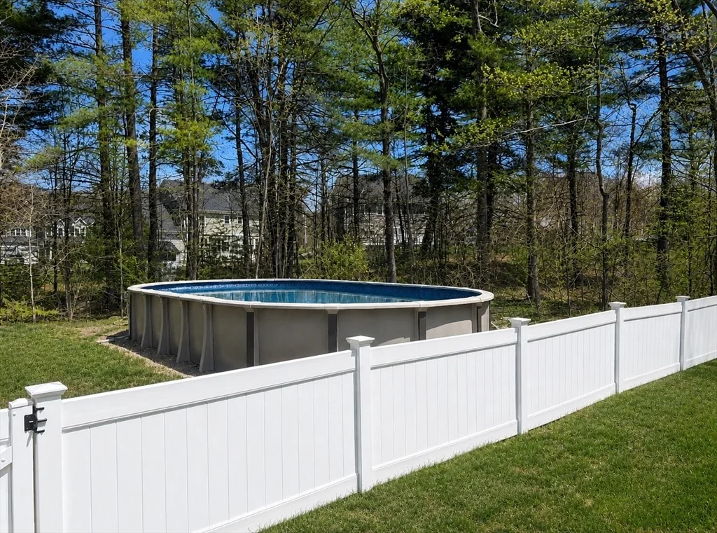 Photo of 141 Downing Dr Ext
