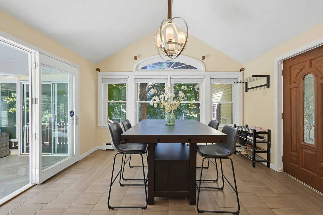 Photo of 5 Chausse Dr