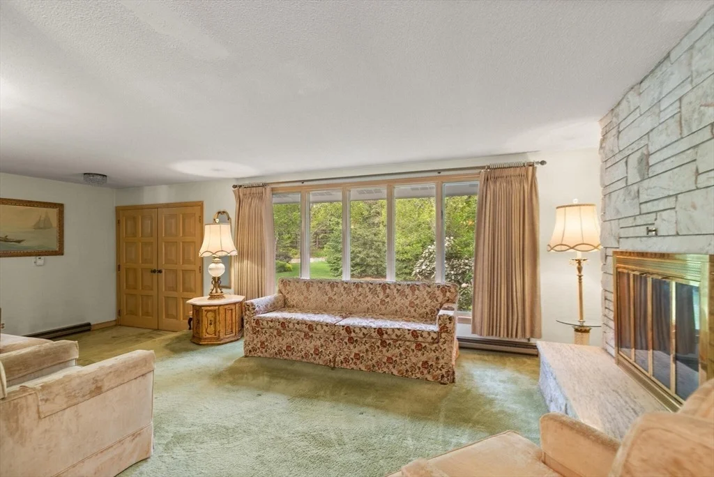 Photo of 27 Juniper St