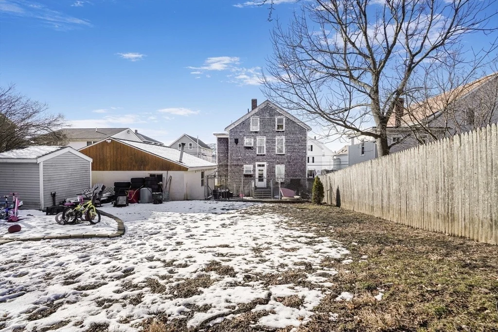 Photo of 107 Danforth
