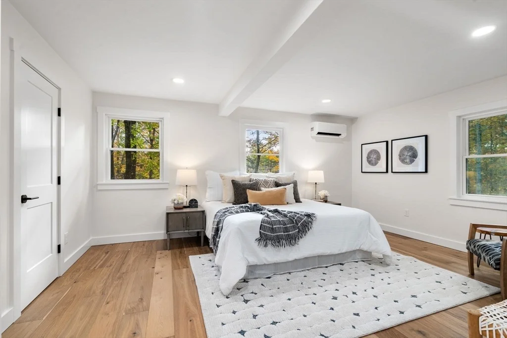 Photo of 84 Middlesex St