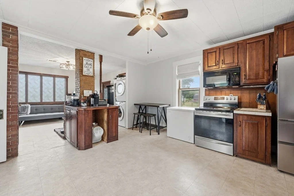 Photo of 2 Mill St