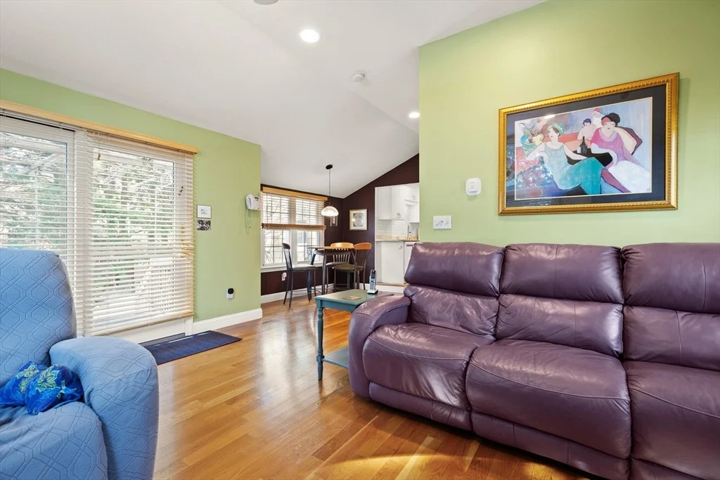 Photo of 472 Brook St