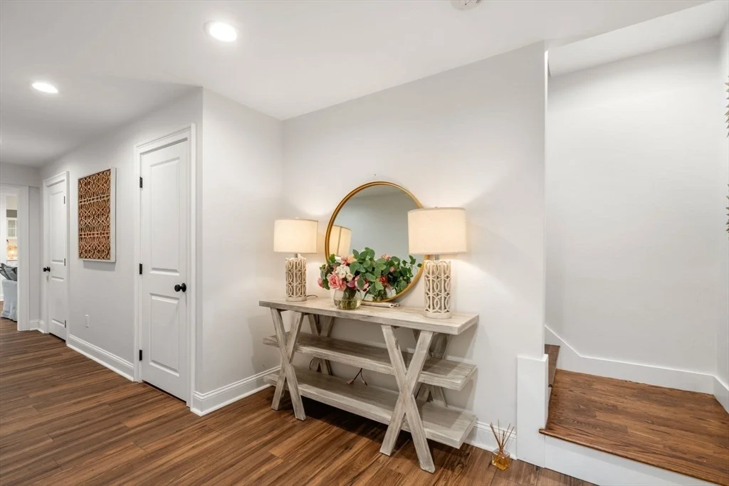 Photo of 33 Hickory Rd