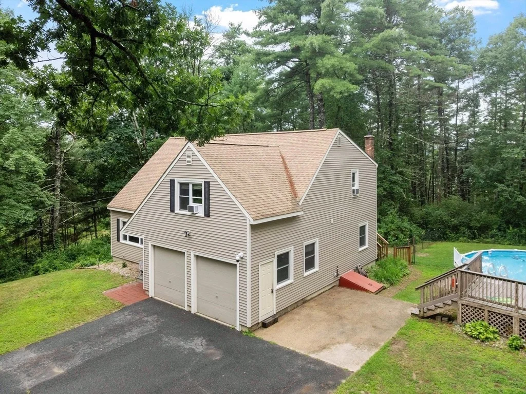 Photo of 210 Brickyard Rd