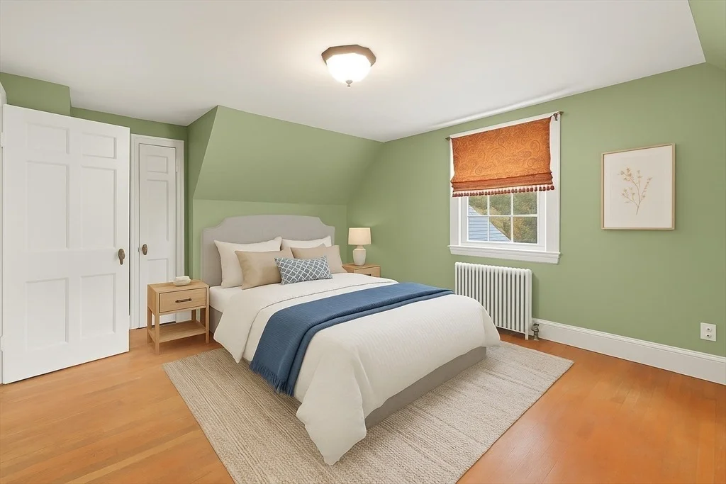 Photo of 1297 Old Worcester Rd