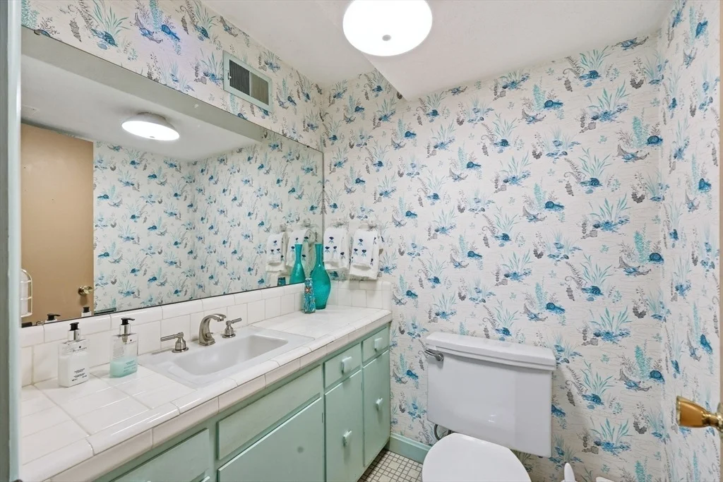 Photo of 200 Crestview Circle