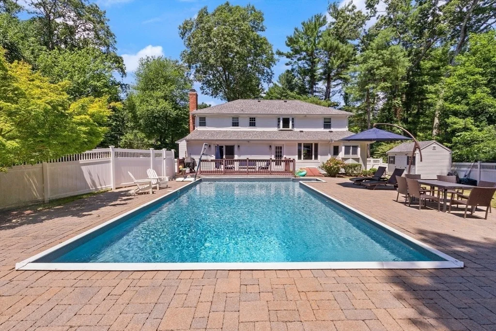 Photo of 14 Mallard Dr