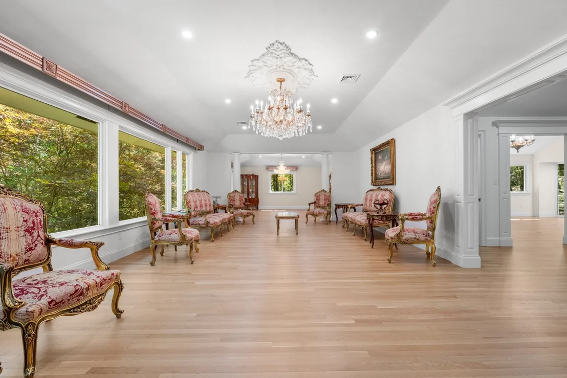 Photo of 80 Doublet Hill Rd