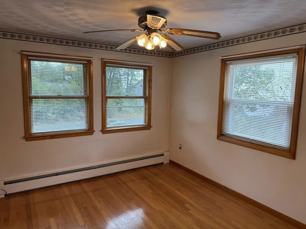 Photo of 35 Greenhalge St.