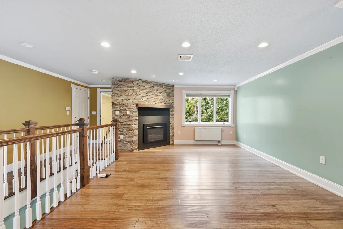 Photo of 36 Crescent Dr