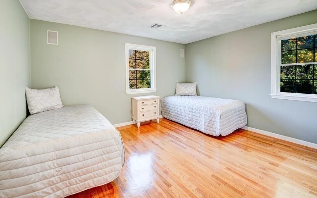 Photo of 75 Kings View Rd