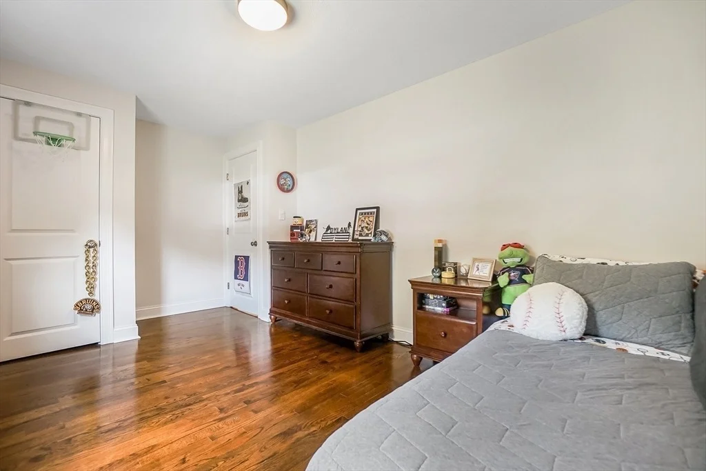 Photo of 19 Edgell Dr