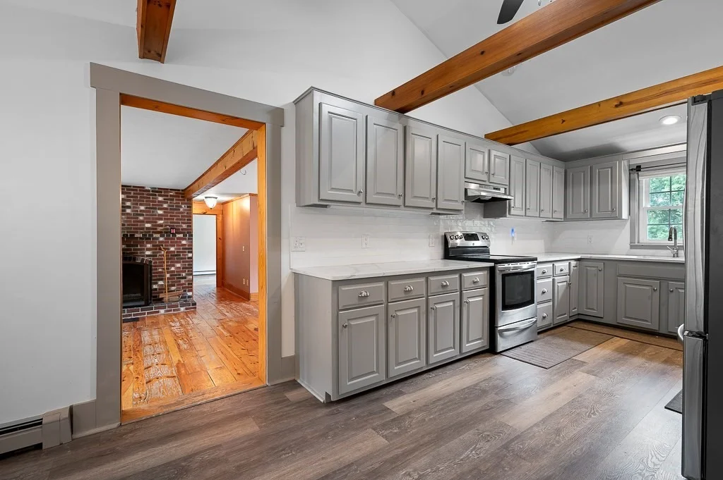 Photo of 85 Millbury Rd
