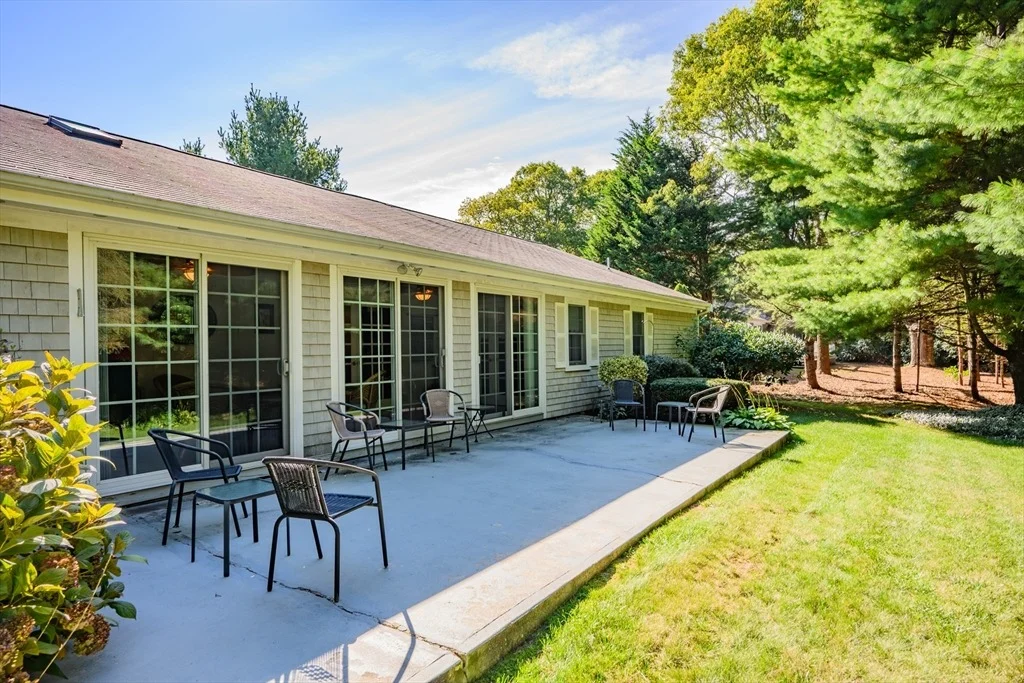 Photo of 87 Foxglove Rd