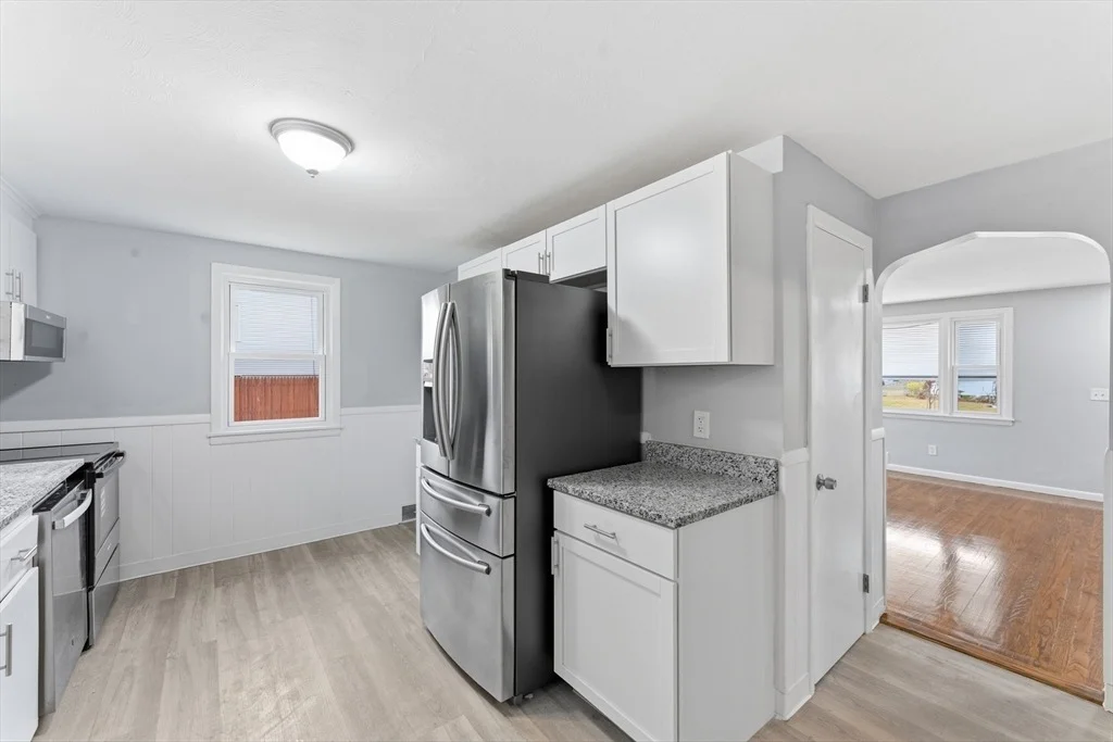 Photo of 123 Beesley Ave