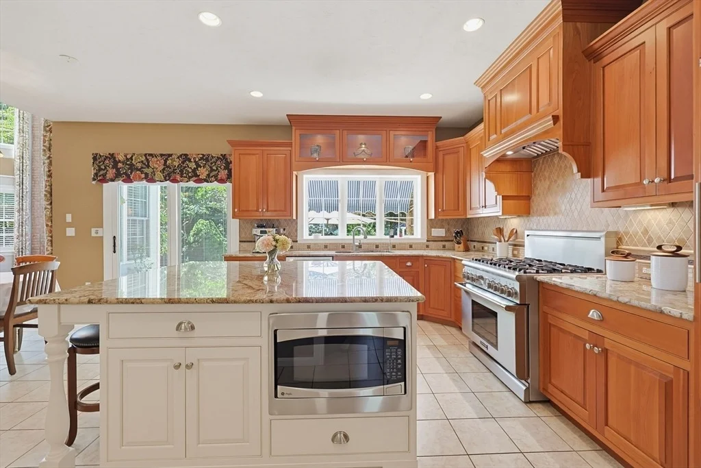 Photo of 64 Deerview Way