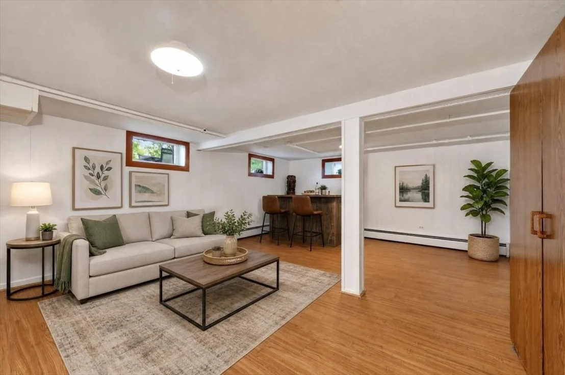 Photo of 105 Whiting Street