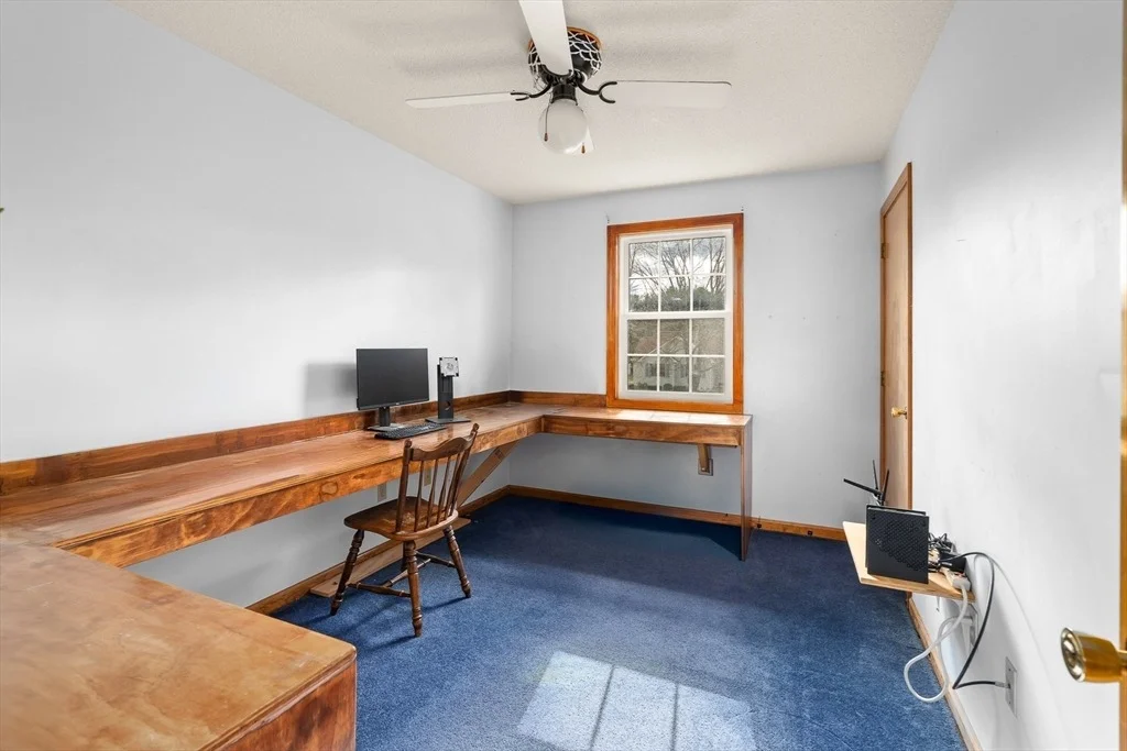Photo of 4 Laurel Dr