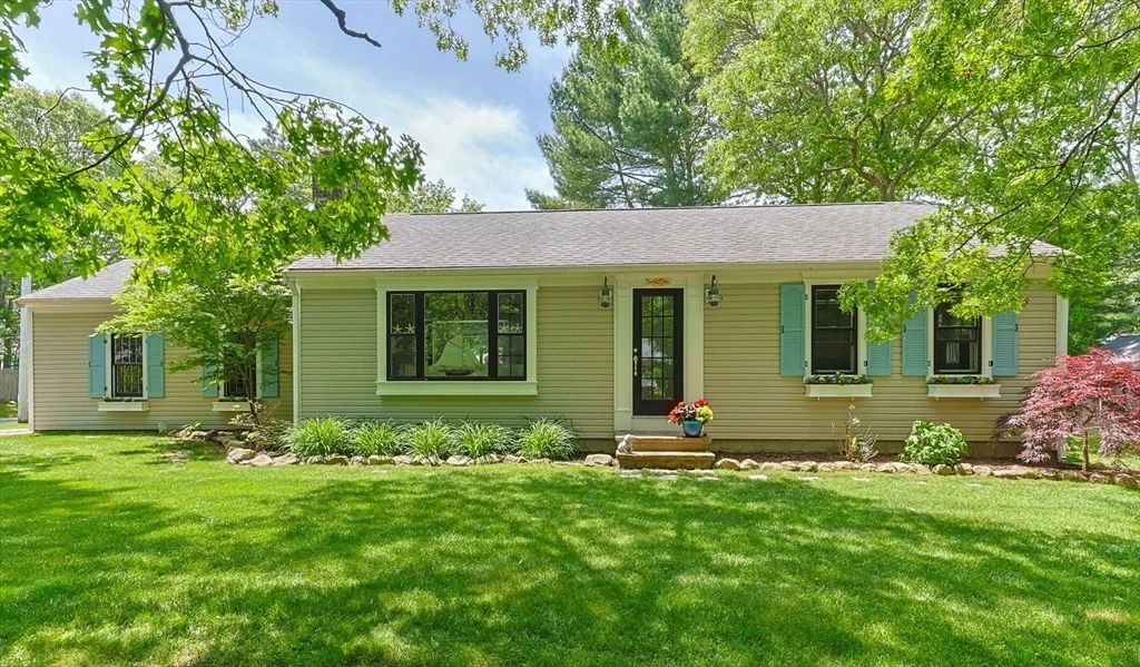Photo of 111 Richardson Rd