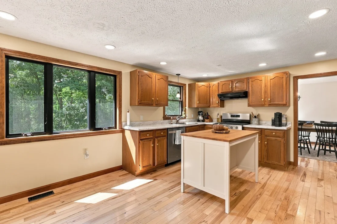 Photo of 60 Bailey Road