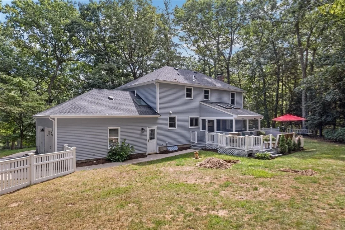 Photo of 32 Maple St