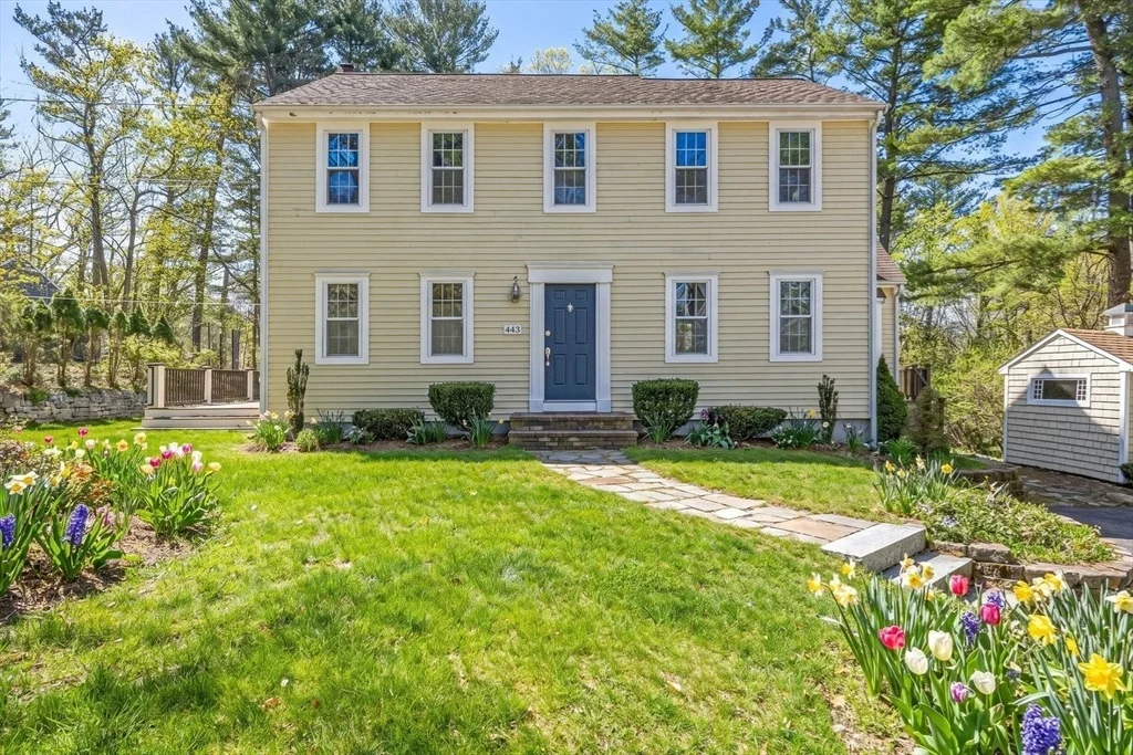 Photo of 443 Cushing St