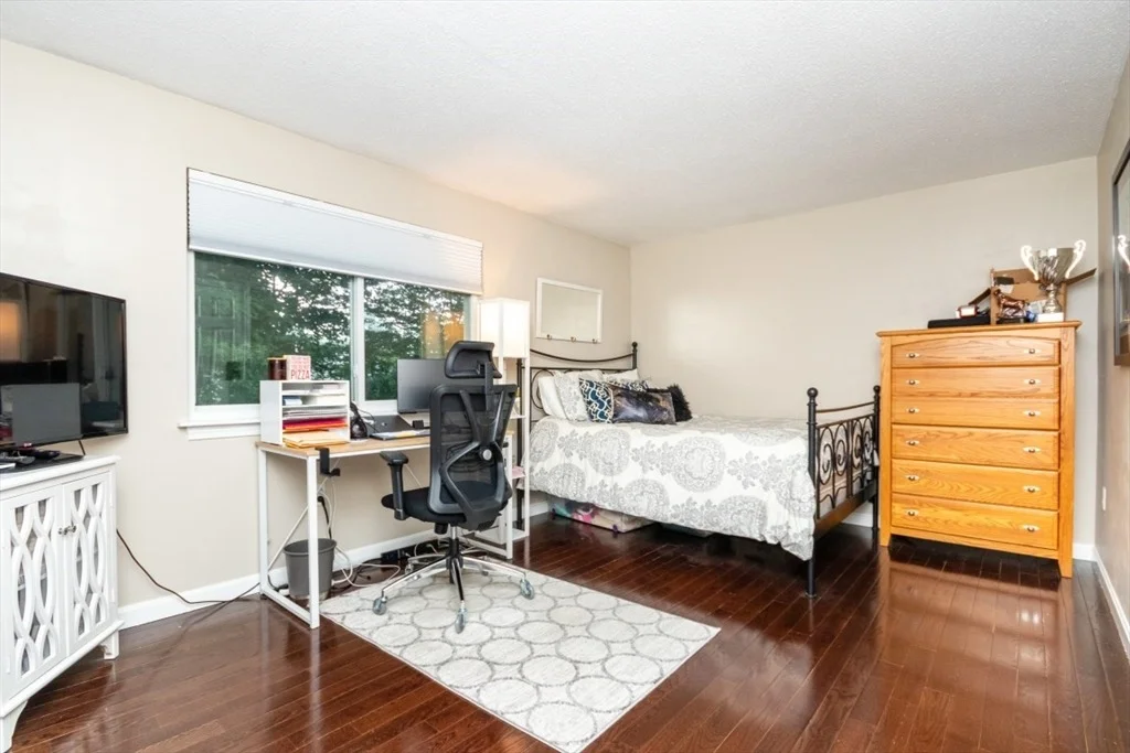 Photo of Unit F at 3 Beals Cove