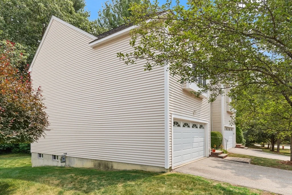 Photo of Unit 3 at 3 Knowlton Cir