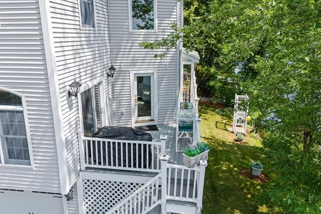 Photo of 492 Lowell St
