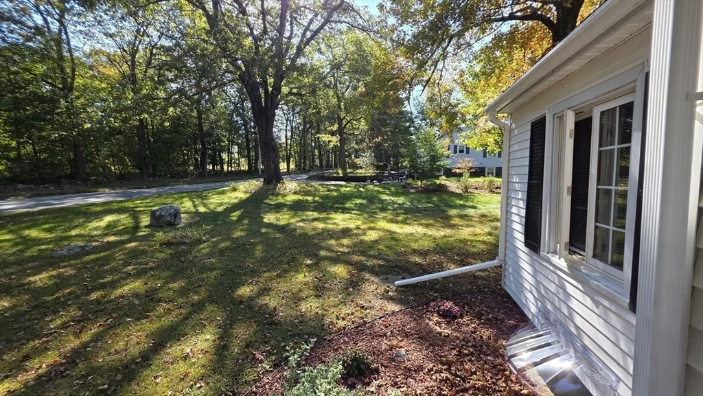 Photo of 289 Richards Ave