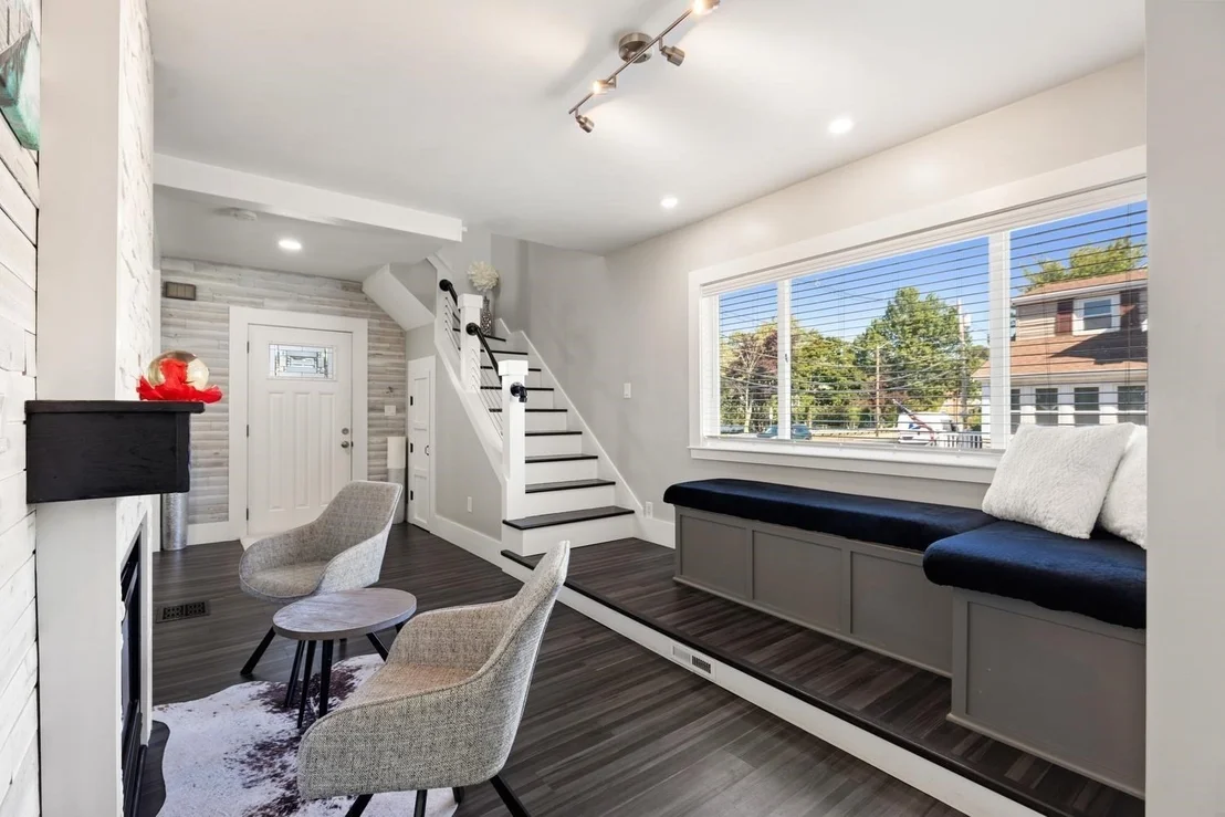 Photo of 108 Maple St