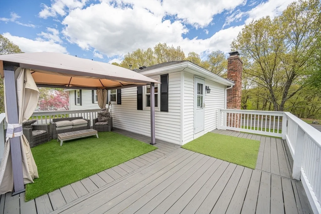 Photo of 59 Riverview Blvd