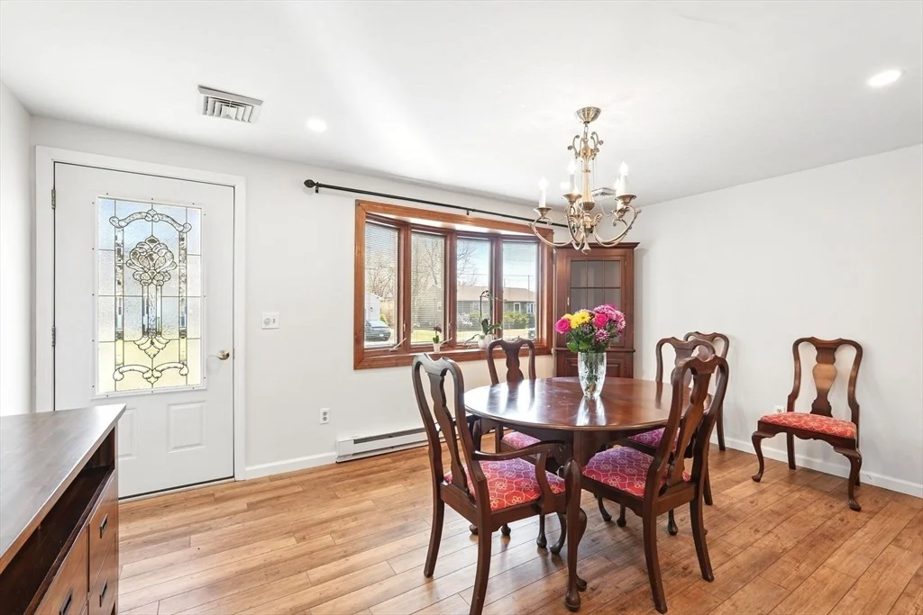 Photo of 319 Casey Dr