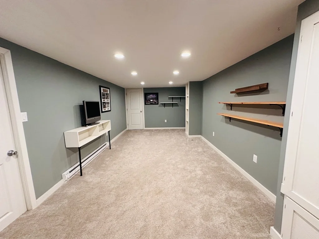 Photo of 36 Sunbrier Rd