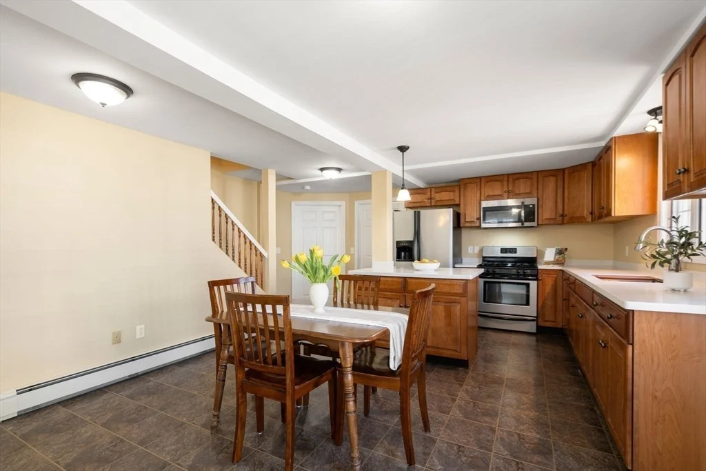 Photo of 242 Everett Street