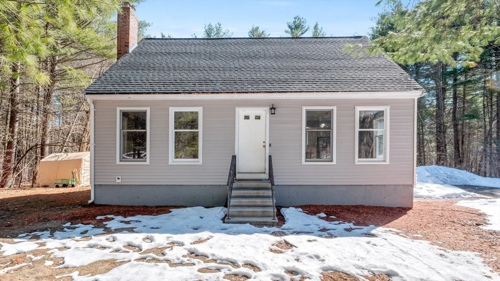Photo of 77 Hazen Rd