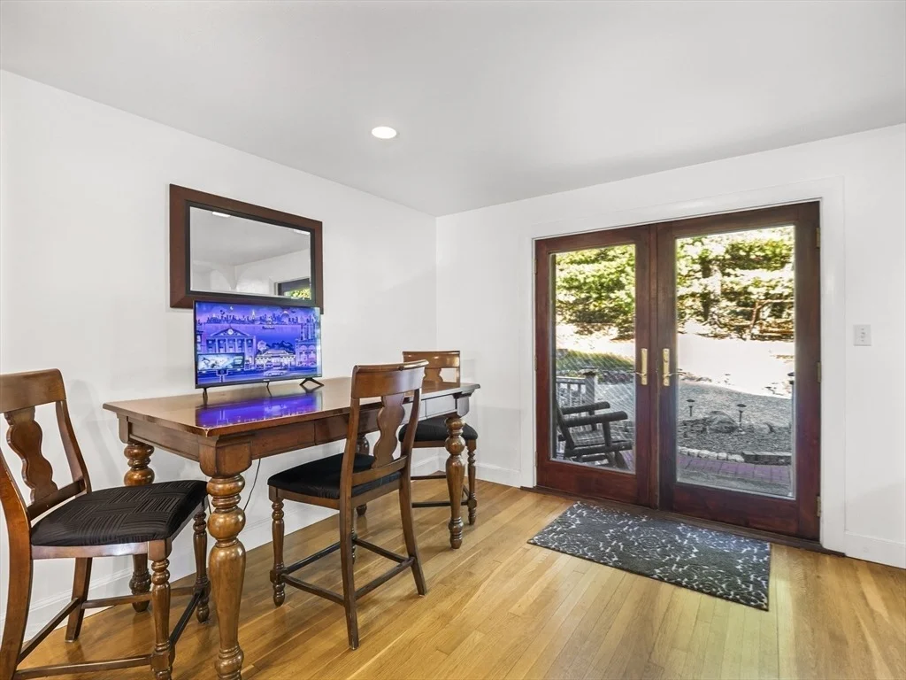 Photo of 43 Moon Road