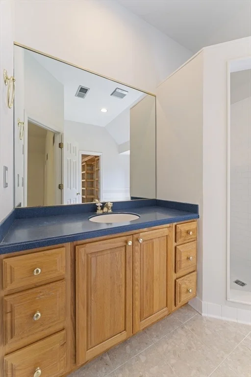 Photo of 28 Vincent Rd