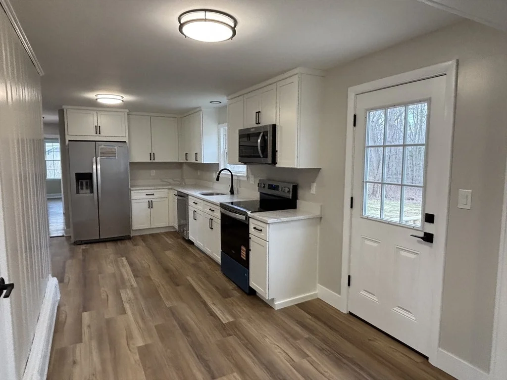 Photo of 52 Bushee Rd