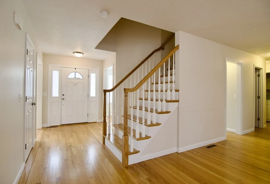 Photo of 114 Barrington Dr