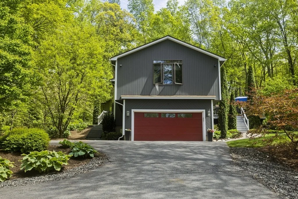 Photo of 21 Birch Ln