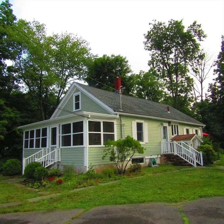 Photo of 465 Spring Street