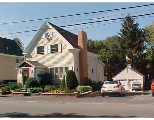 Photo of 35 Adams Ave.