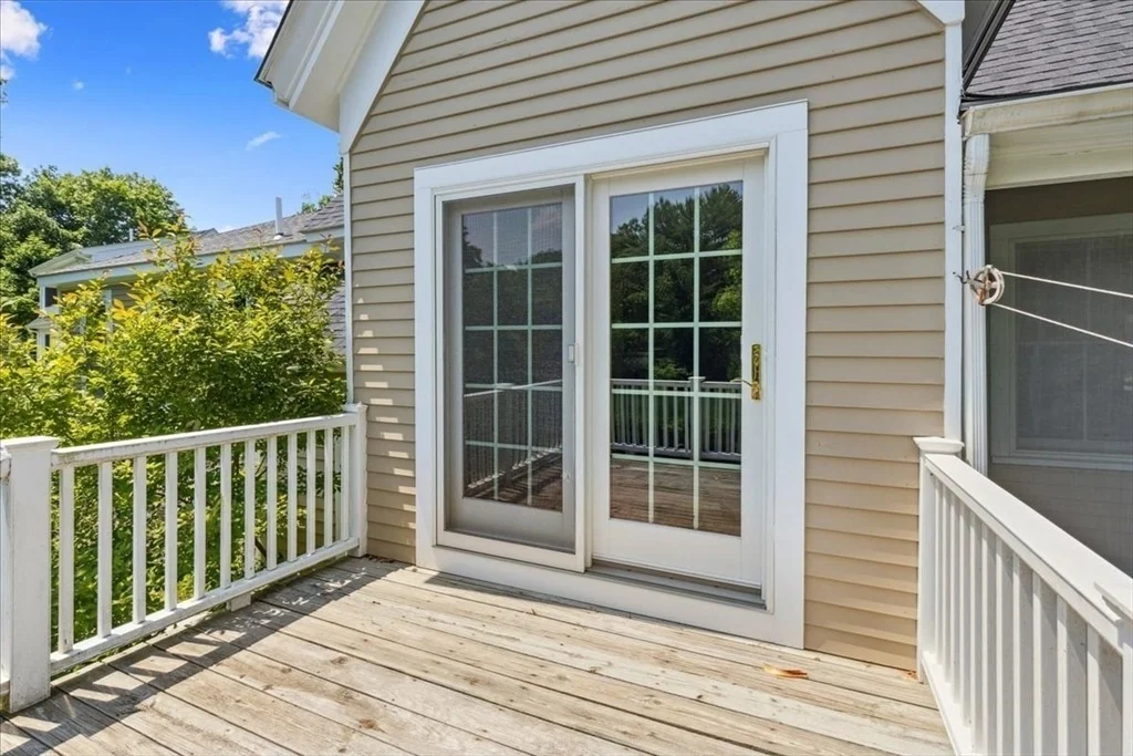 Photo of 16 River Rd