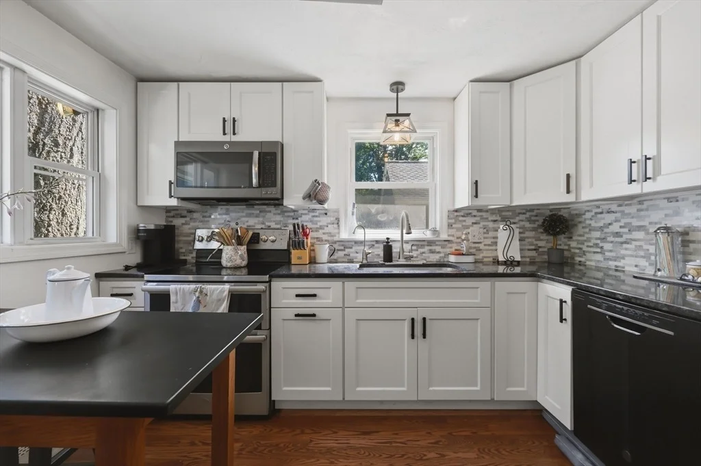 Photo of 12 Oak Lane