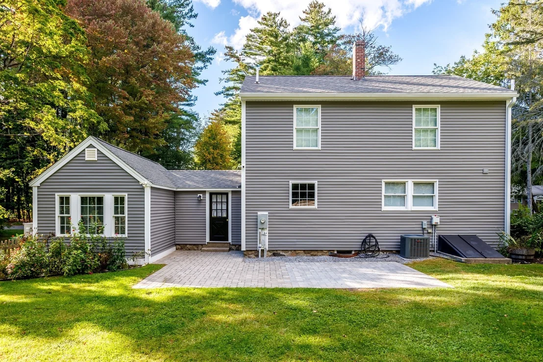 Photo of 662 Old Harvard Rd